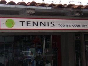 Tennis Fascia Sign